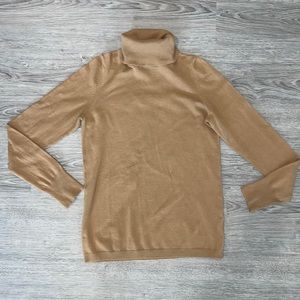 Brown turtle neck sweater